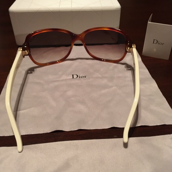 Dior sunglasses, brown and cream frames, NWOT - Picture 5 of 6